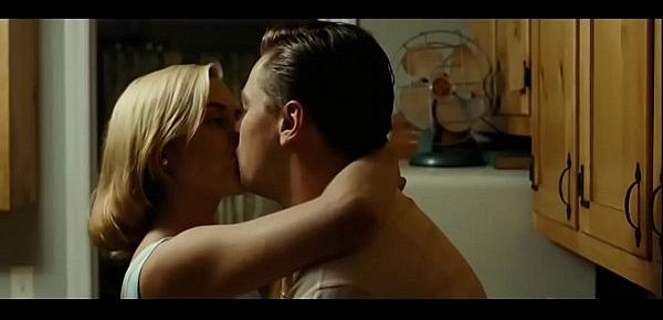  Kate and Leo get it on in the kitchen